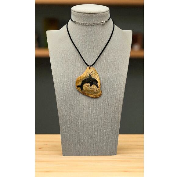 Dolphin Pendant Necklace Black Cord Natural Shell Iridescent Boho Ocean Jewelry - Picture 5 of 7